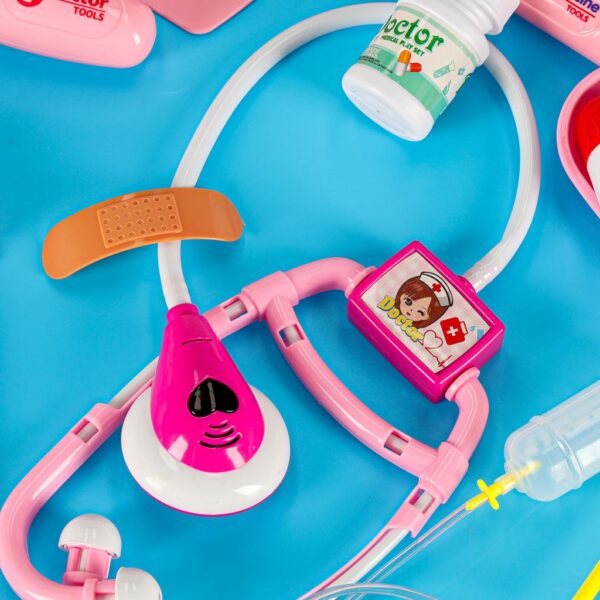 Zestaw-lekarza-w-kuferku-maly-doktor-dzwiek-35-elementow-178086 Zestaw-lekarza-w-kuferku-maly-doktor-dzwiek-35-elementow-178086