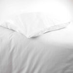 poszwa-hotelowa-na-zakladke-pasy-4mm-biala-140x200