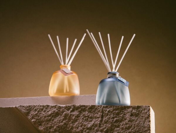 ___purein___1988564E-9171-5F7A-7280-1425A8A05526 ___purein___1988564E-9171-5F7A-7280-1425A8A05526